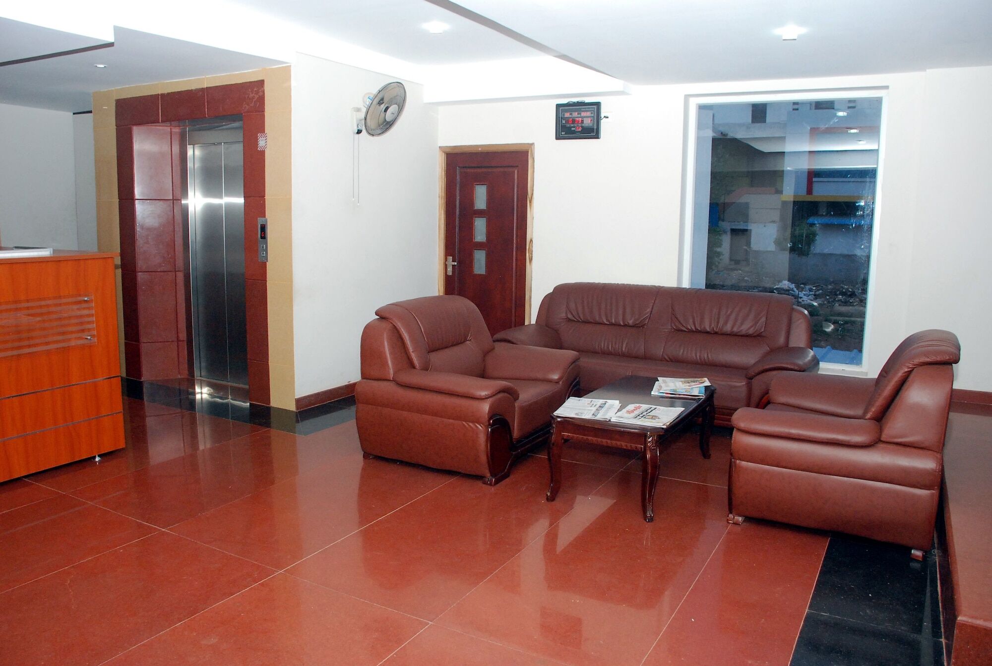Hotel Balaji Inn Танджавур Экстерьер фото