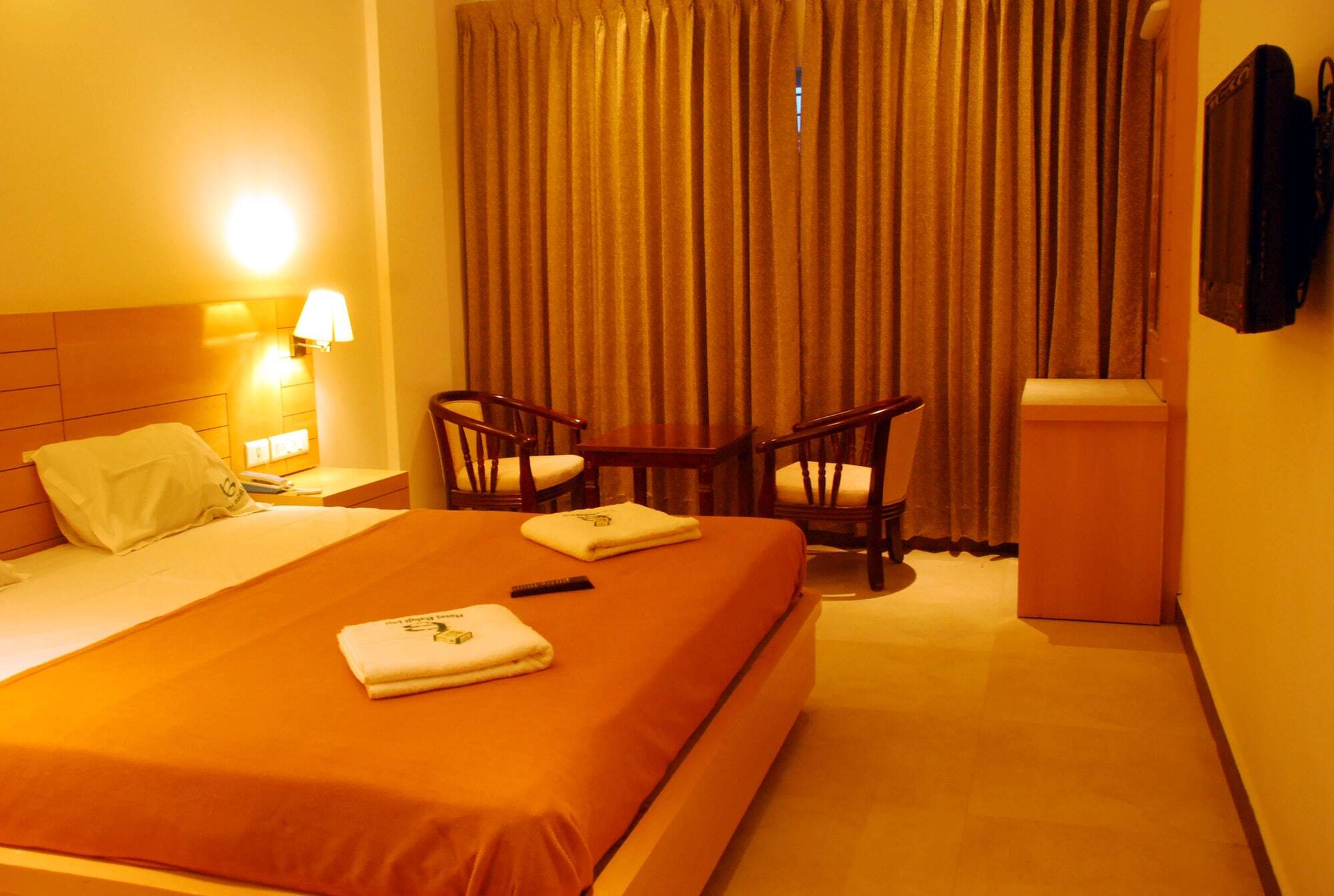 Hotel Balaji Inn Танджавур Экстерьер фото